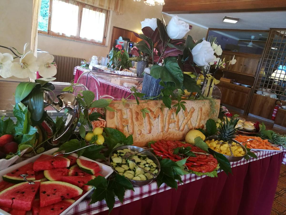 Residence Hotel Maxi Limone sul Garda Εξωτερικό φωτογραφία
